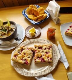 La Casa del Lago Natri